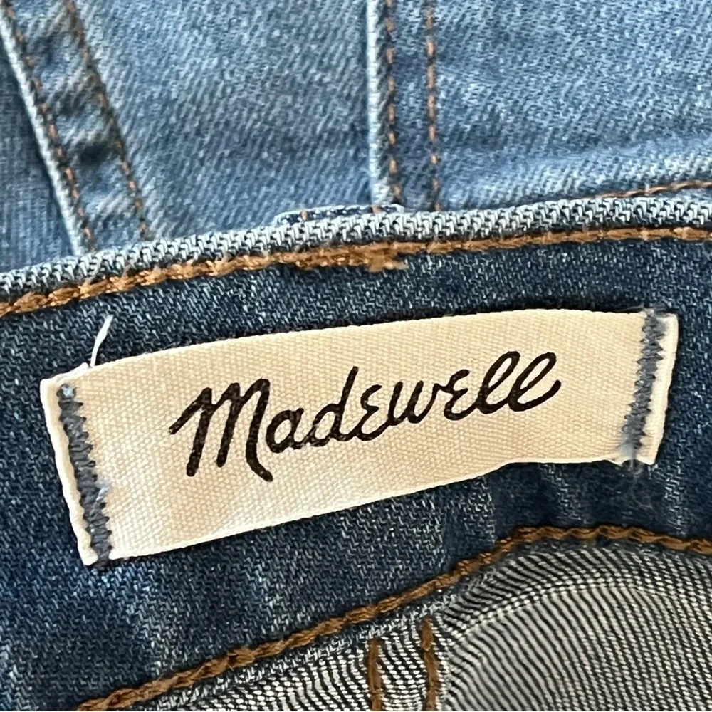 Madewell High Rise Button-Fly Denim Shorts - Size 24 - Picture 4 of 11
